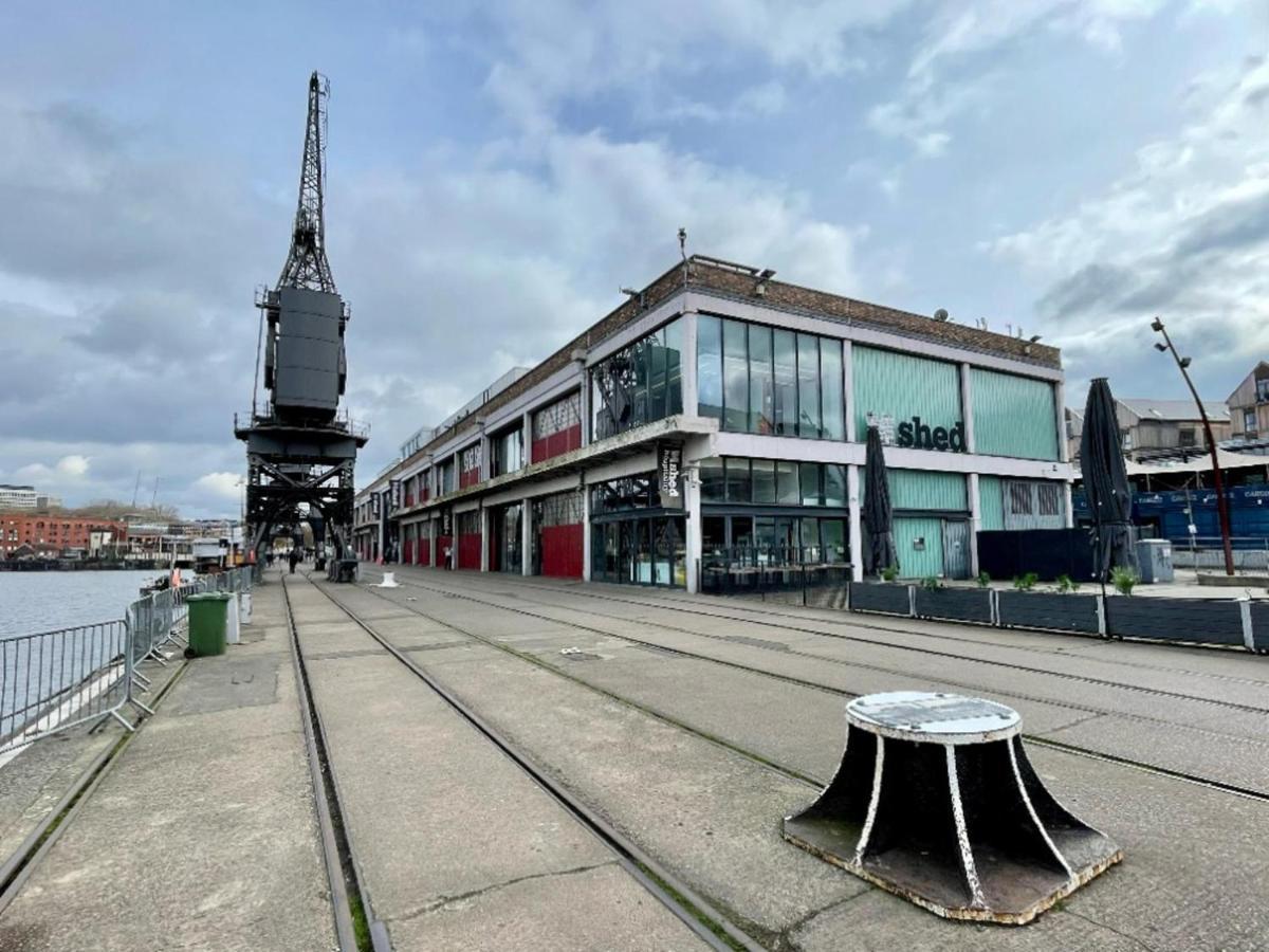Stunning 2-Bed Apartment In Bristol With Parking Exteriör bild